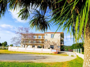 Гостиница Hotel Chamuiñas  Буезас